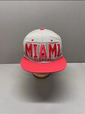 Miami Embroidered Snapback Hat - Gray and Red